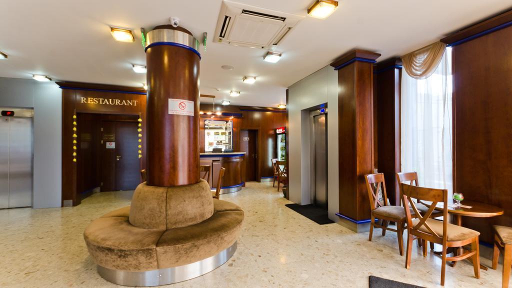 Nadejda Hotel Szófia Kültér fotó