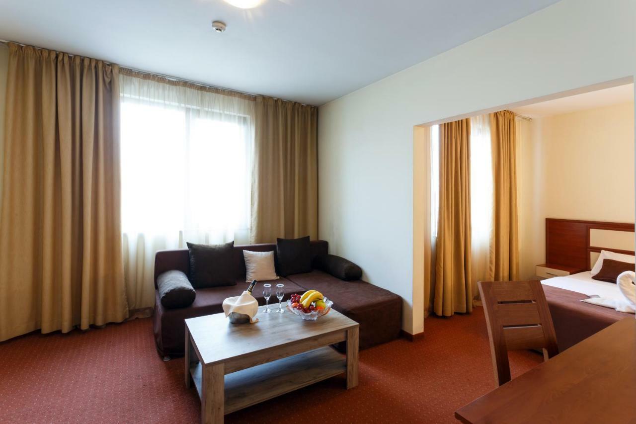 Nadejda Hotel Szófia Kültér fotó