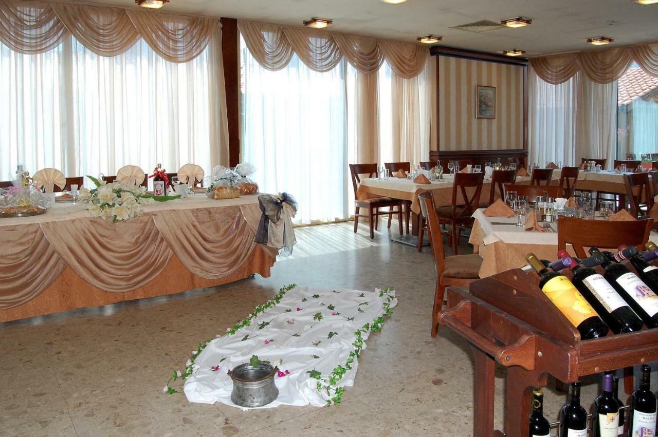 Nadejda Hotel Szófia Kültér fotó
